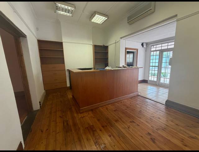 150M² MEDICAL SUITE TO LET IN PIETERMARITZBURG CENTRAL